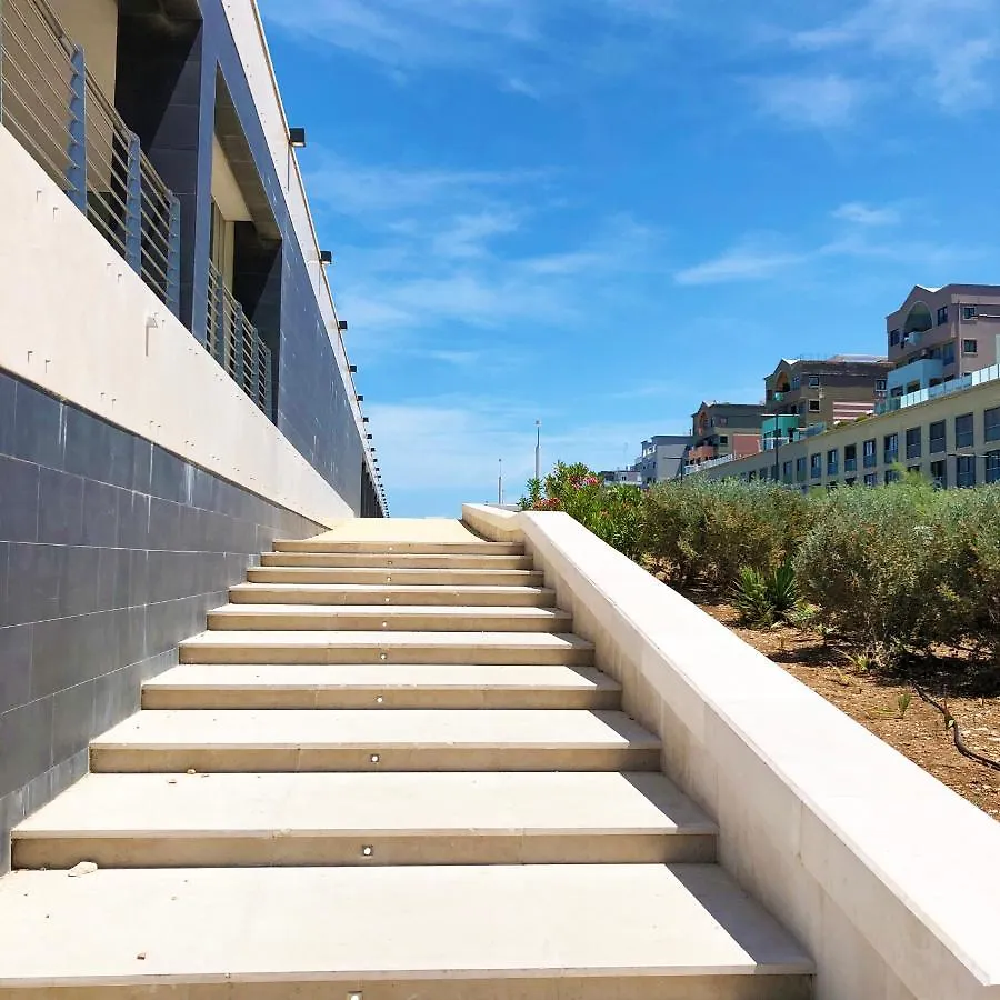 Sunny Beach Bari Apartmán